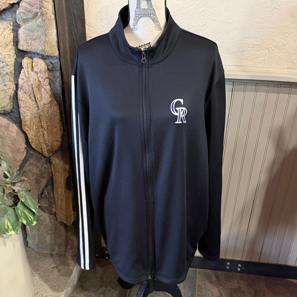 Black Zip-Up Jacket with White Logokkl